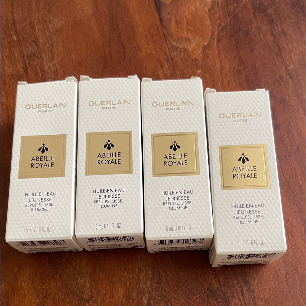 GUERLAIN Abeille Royale Youth Watery Oil - White and Gold Packaging